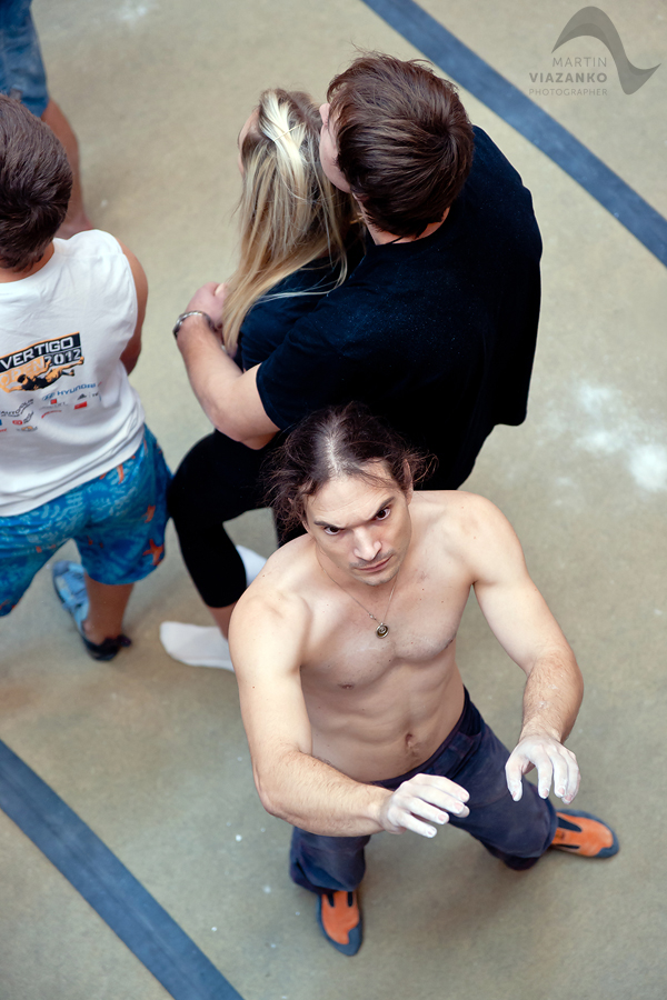 vertigo, open, lezecke, centrum, boulder, bouldering, umela, stena, boulder, pretek